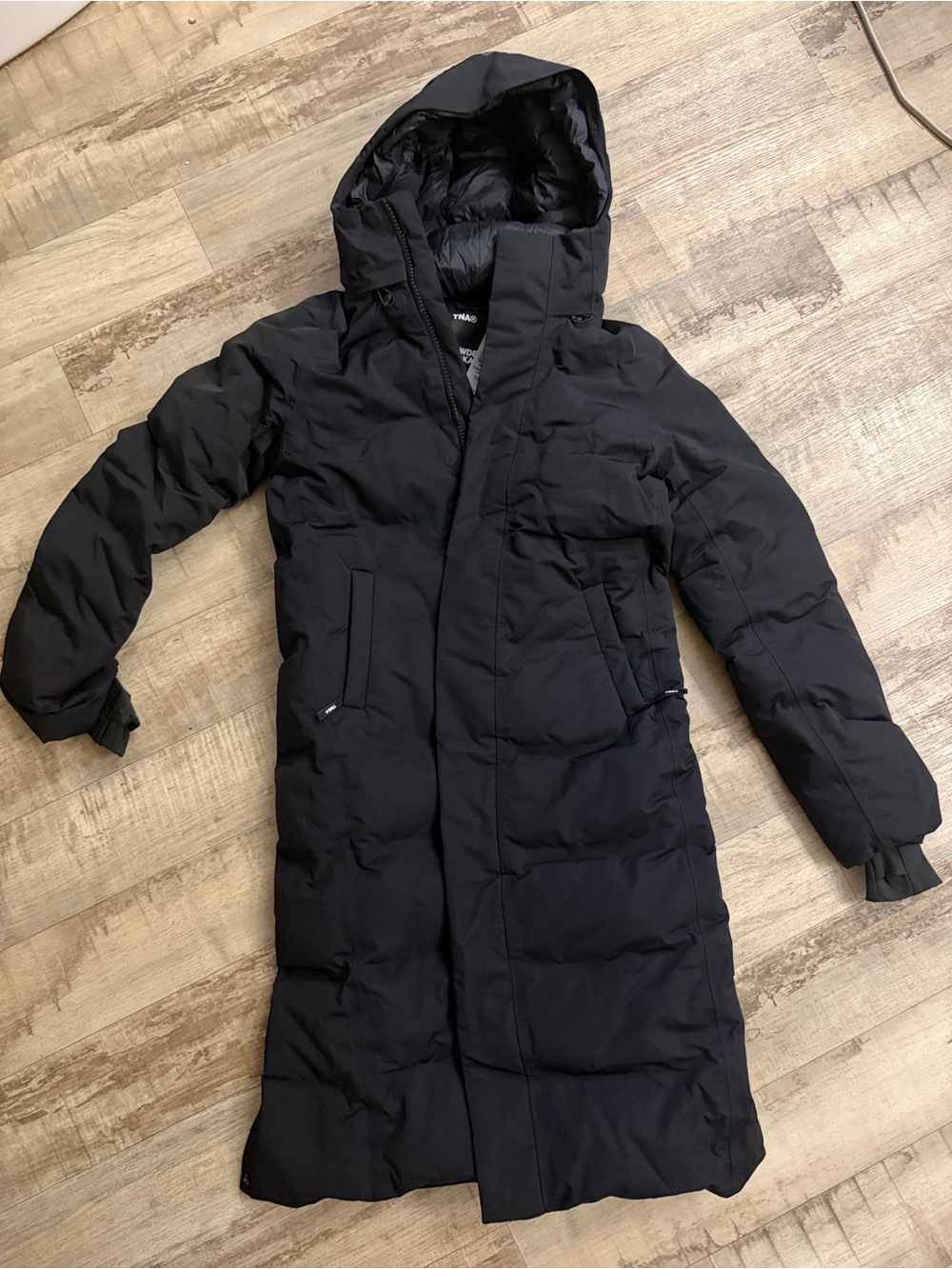 NWT ARITZIA TNA The Powder Dri Parka Black Waterproof Down Filled Coat Sz XS
